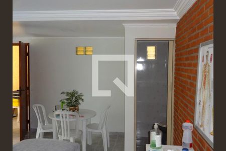 Casa à venda com 4 quartos, 130m² em Jardim Ester Yolanda, São Paulo