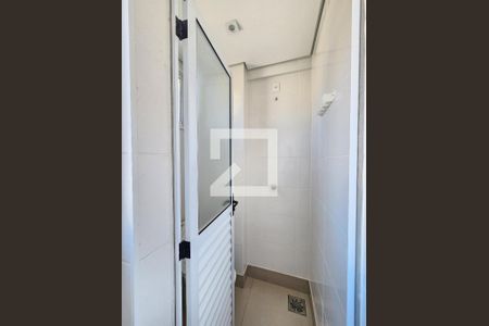 Banheiro de Serviço de apartamento à venda com 3 quartos, 110m² em Buritis, Belo Horizonte