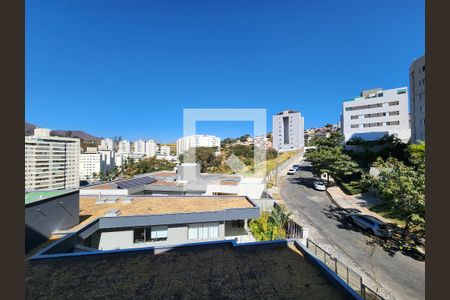 Vista da cozinha de apartamento à venda com 3 quartos, 110m² em Buritis, Belo Horizonte