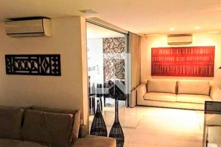 Apartamento à venda com 130m², 3 quartos e 3 vagassala