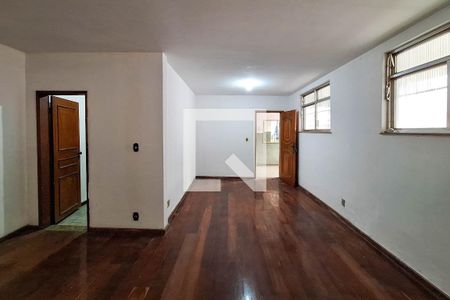 Apartamento à venda com 85m², 3 quartos e sem vagaSala