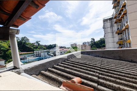 Sala de apartamento à venda com 3 quartos, 170m² em São Domingos, Niterói