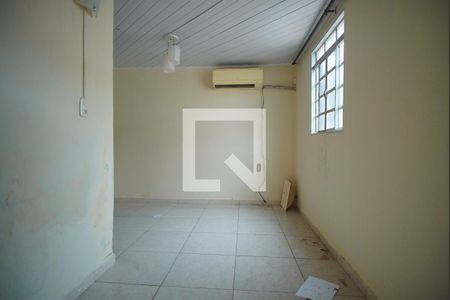 Sala 2 de casa para alugar com 2 quartos, 110m² em Farrapos, Porto Alegre