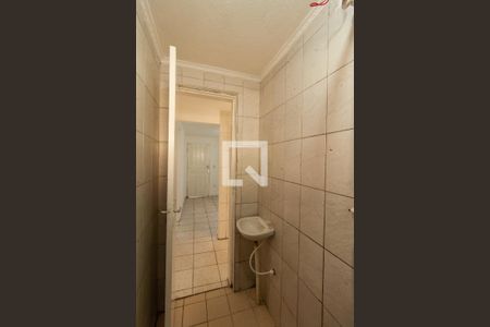 Banheiro de casa para alugar com 1 quarto, 50m² em Vila Uniao (zona Leste), São Paulo