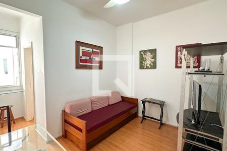 Sala de apartamento para alugar com 1 quarto, 44m² em Copacabana, Rio de Janeiro