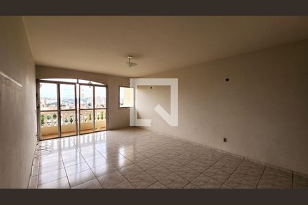 Sala de apartamento à venda com 3 quartos, 129m² em Anhangabaú, Jundiaí