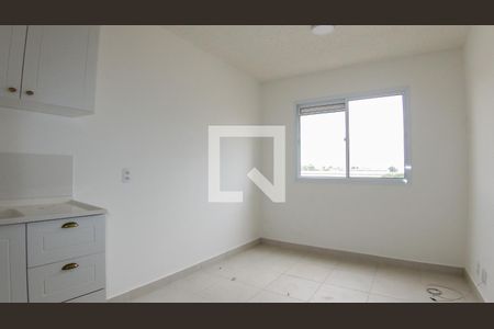 Sala/Cozinha de apartamento para alugar com 2 quartos, 35m² em Vila Graciosa, São Paulo