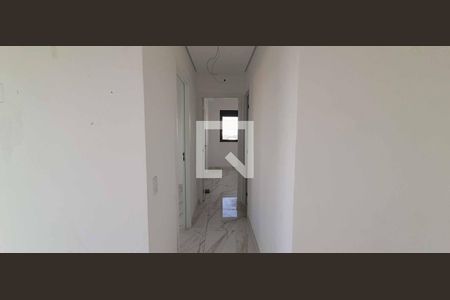 Corredor de apartamento à venda com 2 quartos, 48m² em Km 18, Osasco