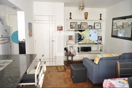 Sala  de apartamento à venda com 3 quartos, 75m² em Grajaú, Rio de Janeiro