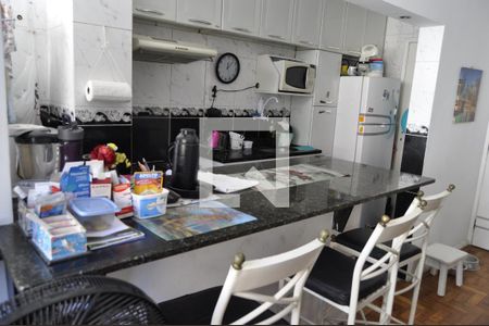 Cozinha  de apartamento à venda com 3 quartos, 75m² em Grajaú, Rio de Janeiro