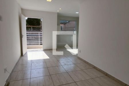 sala de apartamento para alugar com 1 quarto, 56m² em Parque Pauliceia, Duque de Caxias