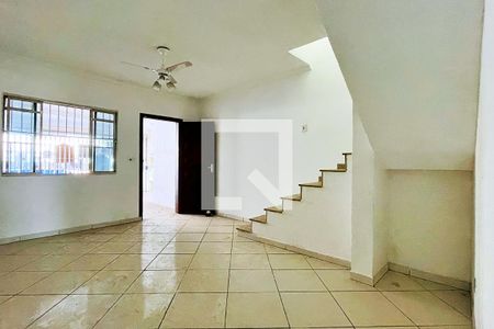 Sala de casa para alugar com 3 quartos, 130m² em Parque Continental I, Guarulhos