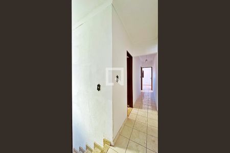 Corredor dos Dormitórios de casa para alugar com 3 quartos, 130m² em Parque Continental I, Guarulhos