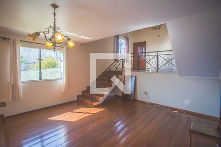 Sala de Estar de casa para alugar com 3 quartos, 214m² em Saúde, São Paulo