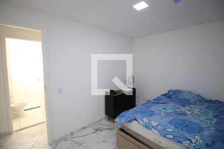 Quarto 1 de apartamento para alugar com 2 quartos, 40m² em Brás de Pina, Rio de Janeiro