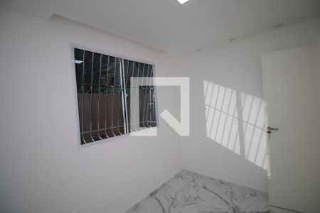 Quarto 2 de apartamento para alugar com 2 quartos, 40m² em Brás de Pina, Rio de Janeiro