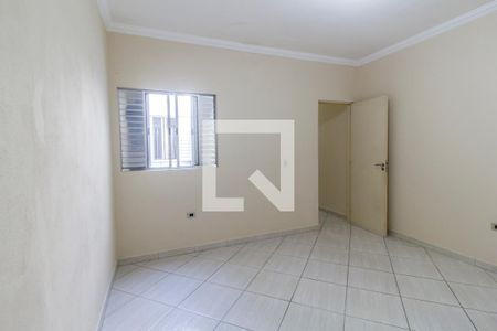 Quarto 1 de casa para alugar com 2 quartos, 100m² em Jardim Santa Rita, Barueri