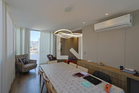 Sala de apartamento à venda com 3 quartos, 100m² em Sagrada Família, Belo Horizonte