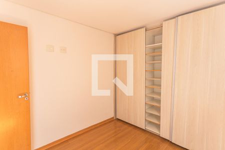 Quarto 2 de apartamento para alugar com 2 quartos, 120m² em Sion, Belo Horizonte