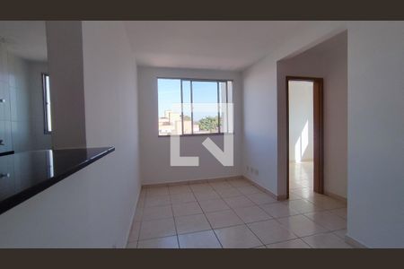 Sala de apartamento à venda com 2 quartos, 49m² em Cabral, Contagem