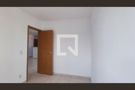 Quarto 2 de apartamento à venda com 2 quartos, 49m² em Cabral, Contagem