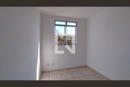 Quarto 2 de apartamento à venda com 2 quartos, 49m² em Cabral, Contagem