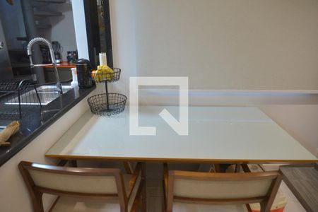 Sala de apartamento à venda com 2 quartos, 100m² em Campestre, Santo André