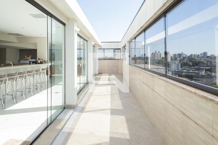 Apartamento à venda com 306m², 3 quartos e 4 vagas Apartamento à venda com 306m², 3 quartos e 4 vagasVaranda - Cobertura