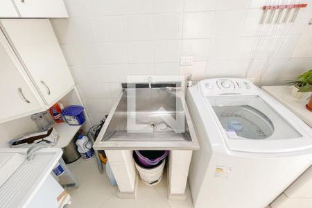 Apartamento à venda com 306m², 3 quartos e 4 vagas Apartamento à venda com 306m², 3 quartos e 4 vagasÁrea de Serviço - Cobertura