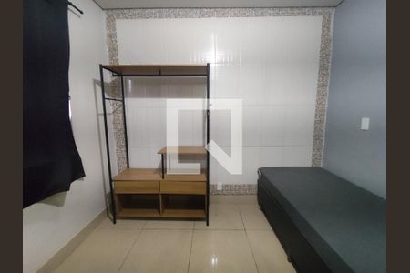 Quarto 2 de casa para alugar com 4 quartos, 120m² em Floresta, Belo Horizonte