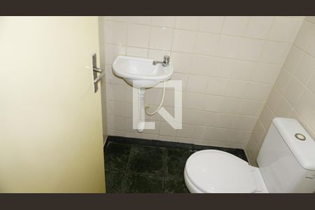 Lavabo de casa de condomínio para alugar com 2 quartos, 80m² em Freguesia (jacarepaguá), Rio de Janeiro