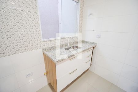 Sala e cozinha de apartamento para alugar com 2 quartos, 45m² em Penha de França, São Paulo