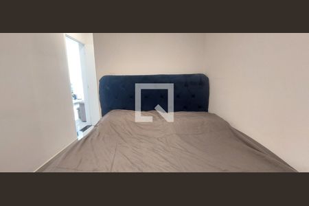 Quarto 1 suíte de apartamento para alugar com 2 quartos, 56m² em Vila Pires, Santo André