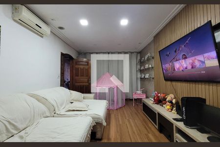 Sala de casa à venda com 3 quartos, 150m² em Santa Maria, Santo André