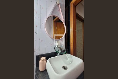 Lavabo de casa à venda com 3 quartos, 150m² em Santa Maria, Santo André