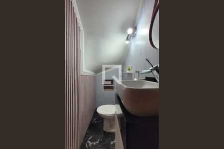 Lavabo de casa à venda com 3 quartos, 150m² em Santa Maria, Santo André