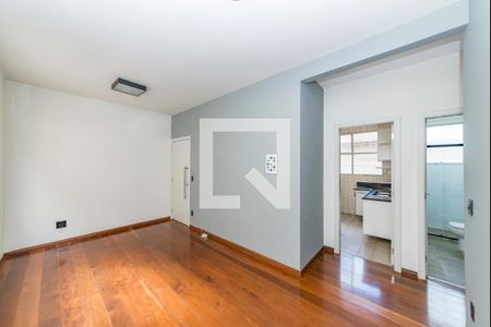 Apartamento à venda com 115m², 3 quartos e 1 vagaSala