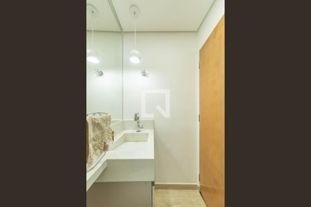 Lavabo de casa de condomínio à venda com 3 quartos, 214m² em Jabaquara, São Paulo