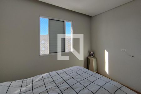 Quarto 1 de apartamento à venda com 2 quartos, 50m² em Parque Sao Jorge, Campinas