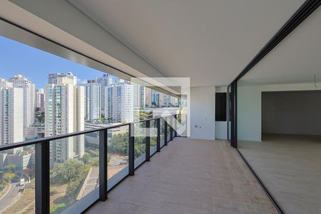 Sacada de apartamento à venda com 4 quartos, 232m² em Vila da Serra, Nova Lima