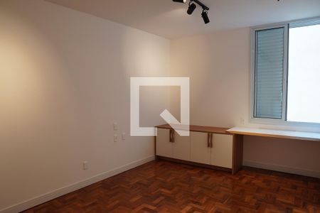 Suite de apartamento à venda com 3 quartos, 135m² em Jardim Paulista, São Paulo