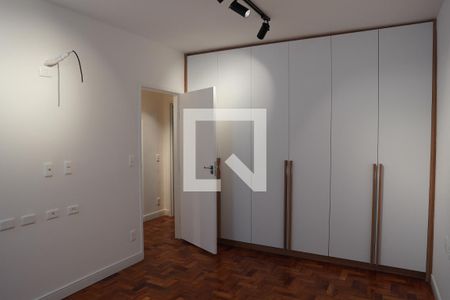 Suite de apartamento à venda com 3 quartos, 135m² em Jardim Paulista, São Paulo