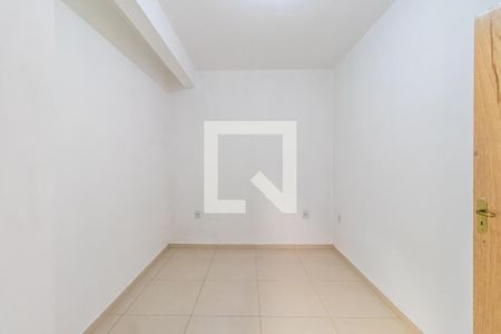 Suíte de casa para alugar com 2 quartos, 90m² em Jardim Graziela, Barueri