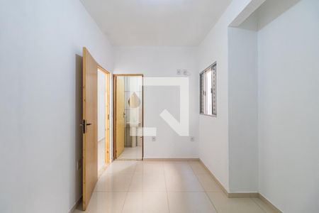 Suíte de casa para alugar com 2 quartos, 90m² em Jardim Graziela, Barueri