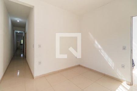 Sala de casa para alugar com 2 quartos, 90m² em Jardim Graziela, Barueri