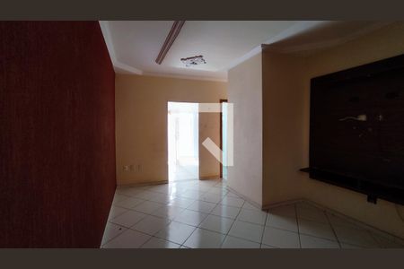 Sala de casa para alugar com 2 quartos, 72m² em Jardim Laguna, Contagem