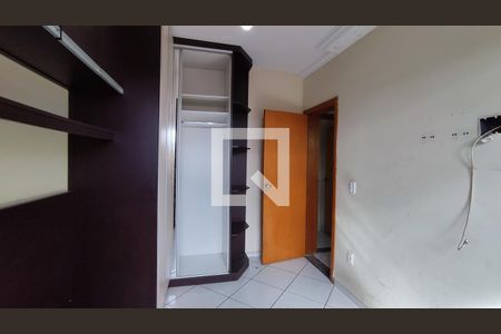 Quarto 1 de casa para alugar com 2 quartos, 72m² em Jardim Laguna, Contagem