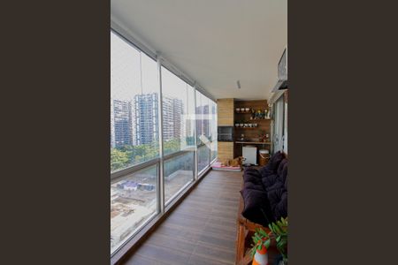 Varanda de apartamento à venda com 3 quartos, 84m² em Barra da Tijuca, Rio de Janeiro