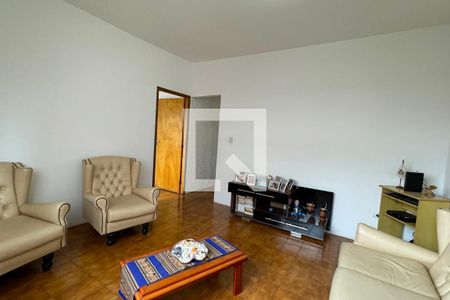 Sala de casa à venda com 4 quartos, 400m² em Jardim Iracema/aldeia, Barueri