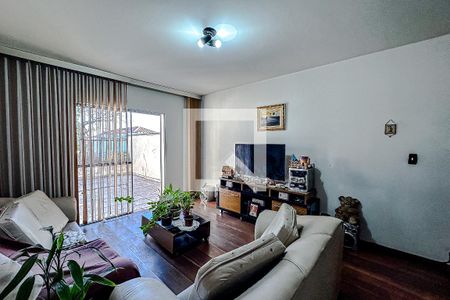 Sala de casa à venda com 3 quartos, 350m² em Vila Monumento, São Paulo